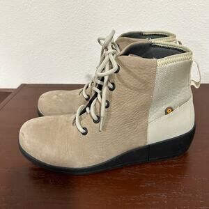 Bogs Audrey Wedge Beige & Cream Safety Toe Boots for Women Size 9